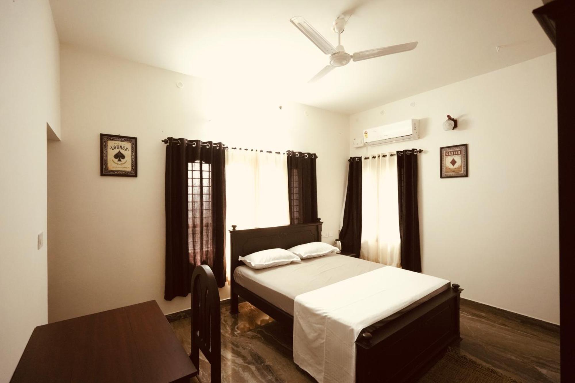 Daffodils Inn Alappuzha Dış mekan fotoğraf